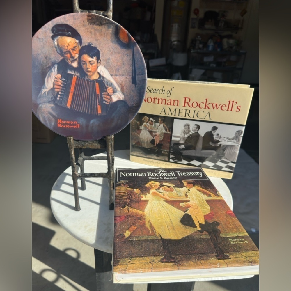 Norman Rockwell bundle.  Collector plate with COA with 2 hardcover books.